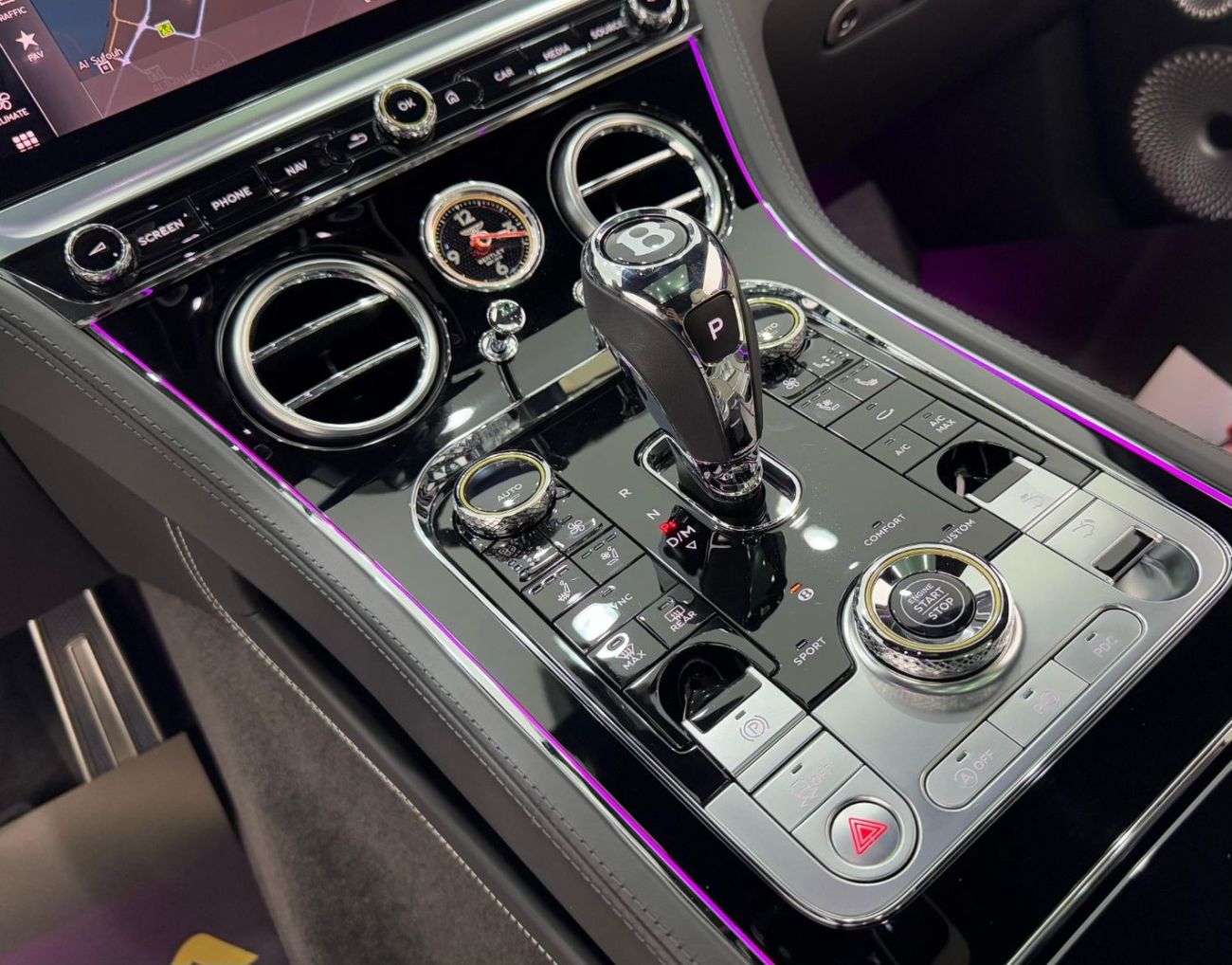 Bentley Continental GT 4.0T V8 2022 Bentley Continental GT,Bentley Warranty, Full Agency Service History, GCC