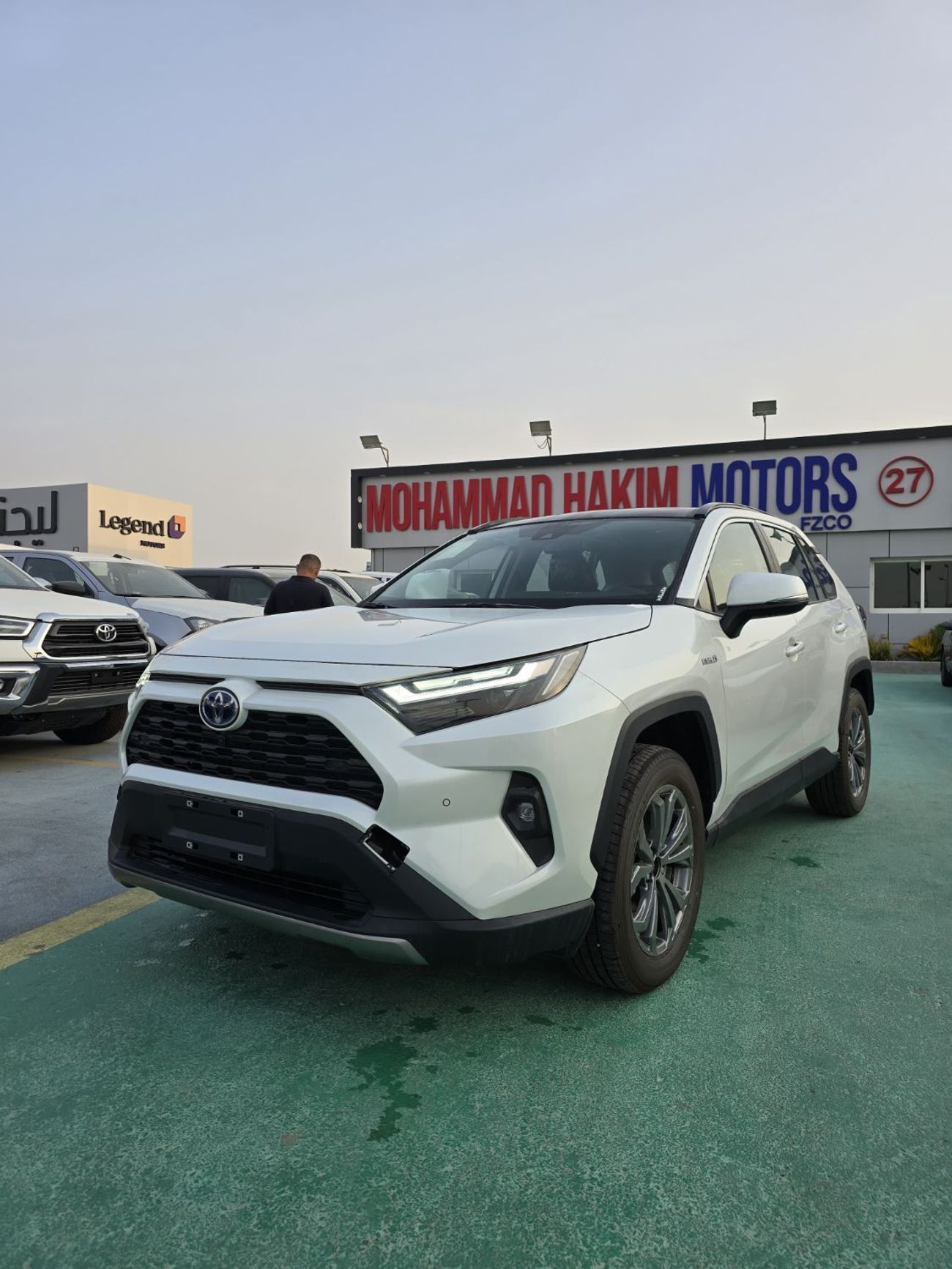 Toyota RAV4 2.5L VXR Hybrid