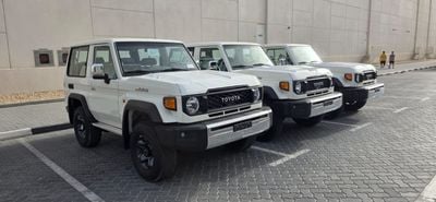 تويوتا لاند كروزر 70 PETROL AUTO GEAR