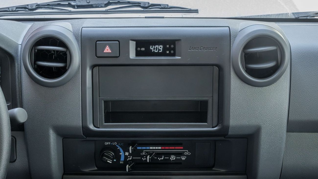 Toyota Land Cruiser 70 LC 78 HARDTOP 4.0L MT TOYOTA LANDCRUISER78 HARDTOP 4.0 AT -2026YM