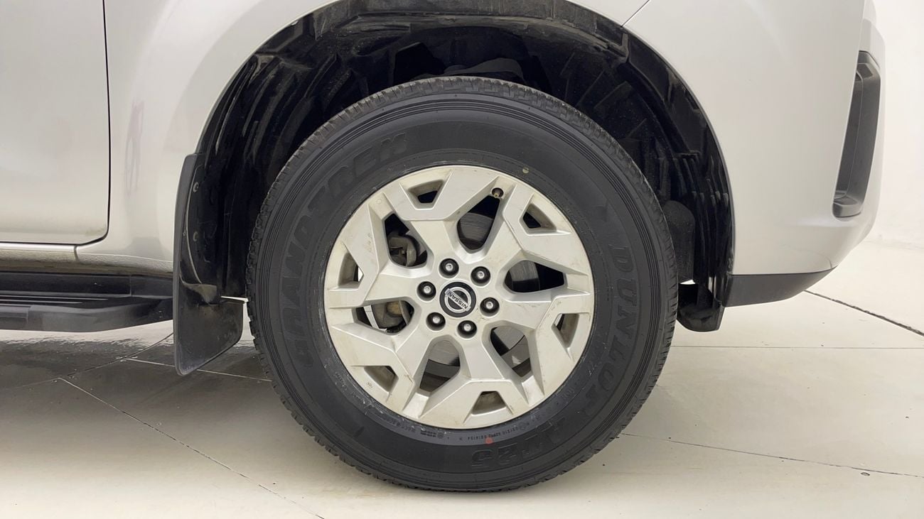 نيسان إكستيرا SE 2.5 | بدون دفعة مقدمة | اختبار القيادة في المنزل