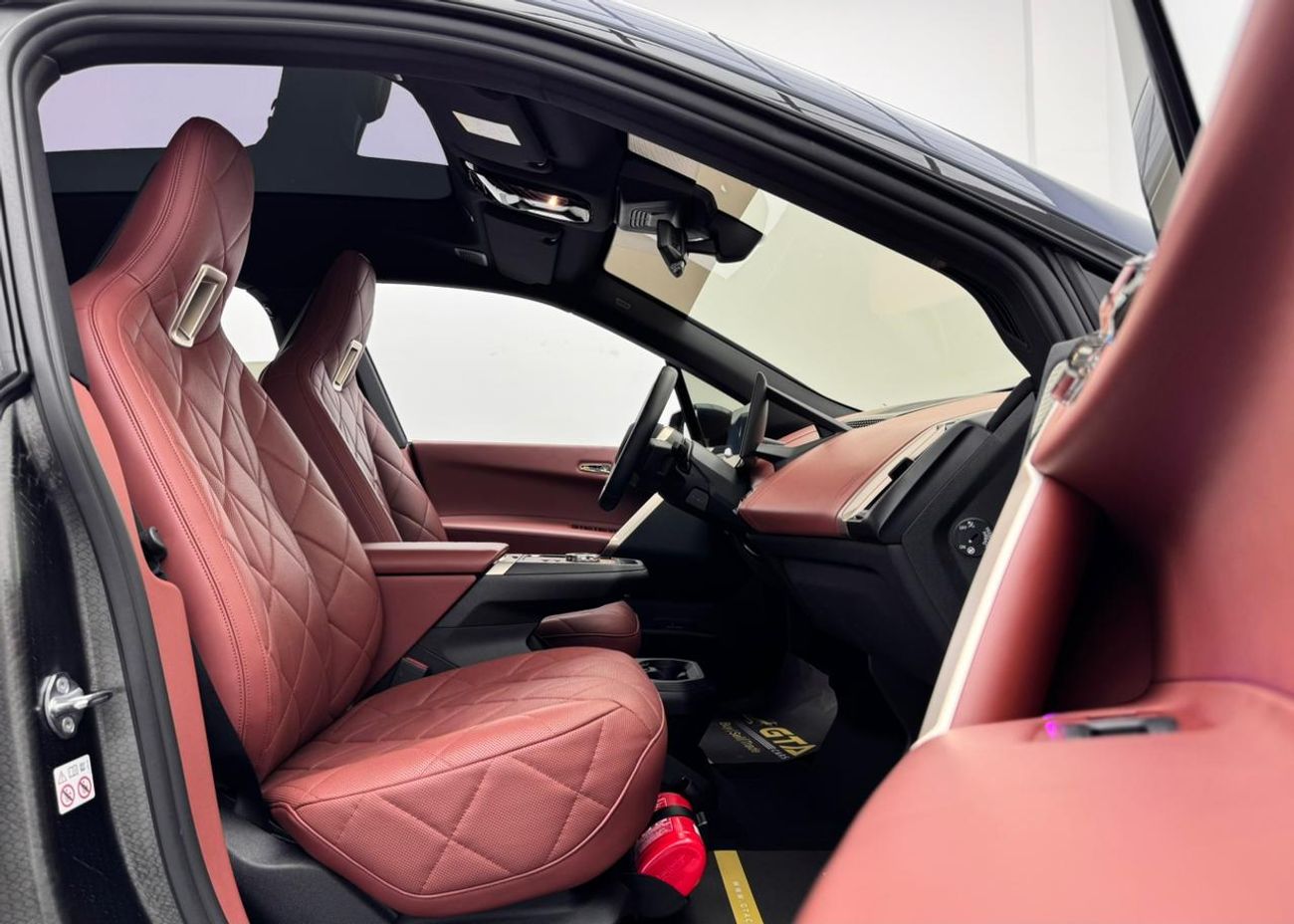 BMW iX 2023 BMW iX xDrive40, 2028 BMW Warranty, 2031 BMW Battery Warranty, GCC