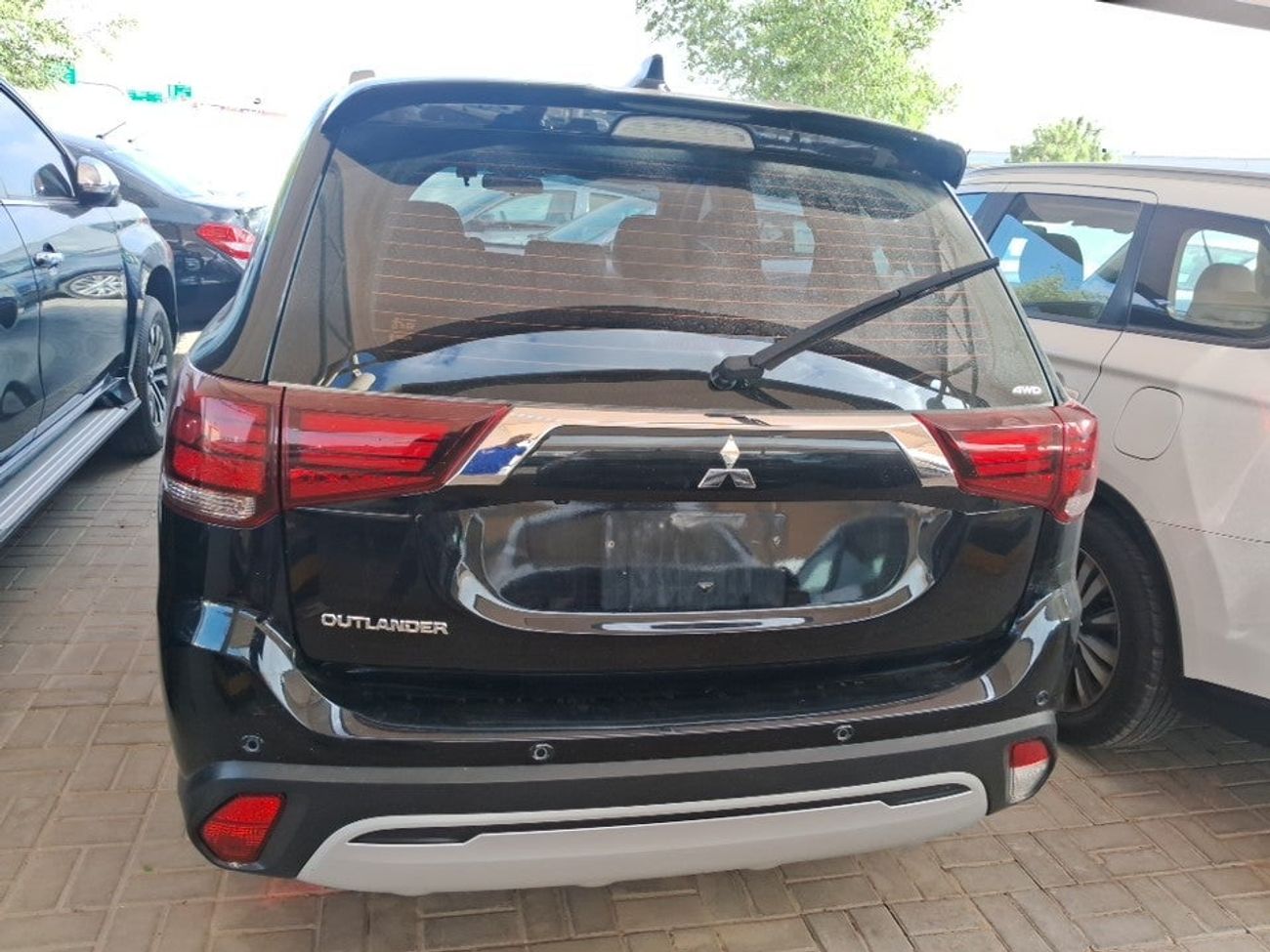 ميتسوبيشي آوتلاندر GLX MID 2.4 | بدون دفعة مقدمة | اختبار القيادة في المنزل