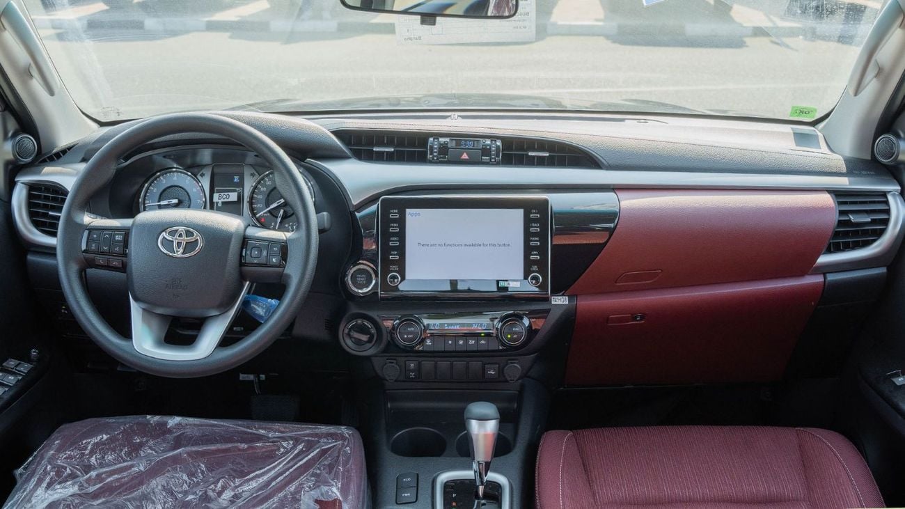 تويوتا هيلوكس 2026 Toyota Hilux TRD SR5 4.0L AT Petrol (Black)