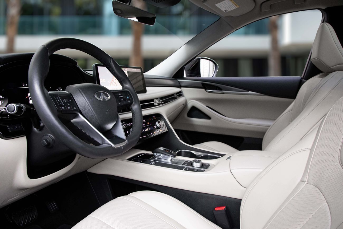 Infiniti QX60 QX60 Luxe | 3,330 P.M | 0% Downpayment | Luxe Climate Package!