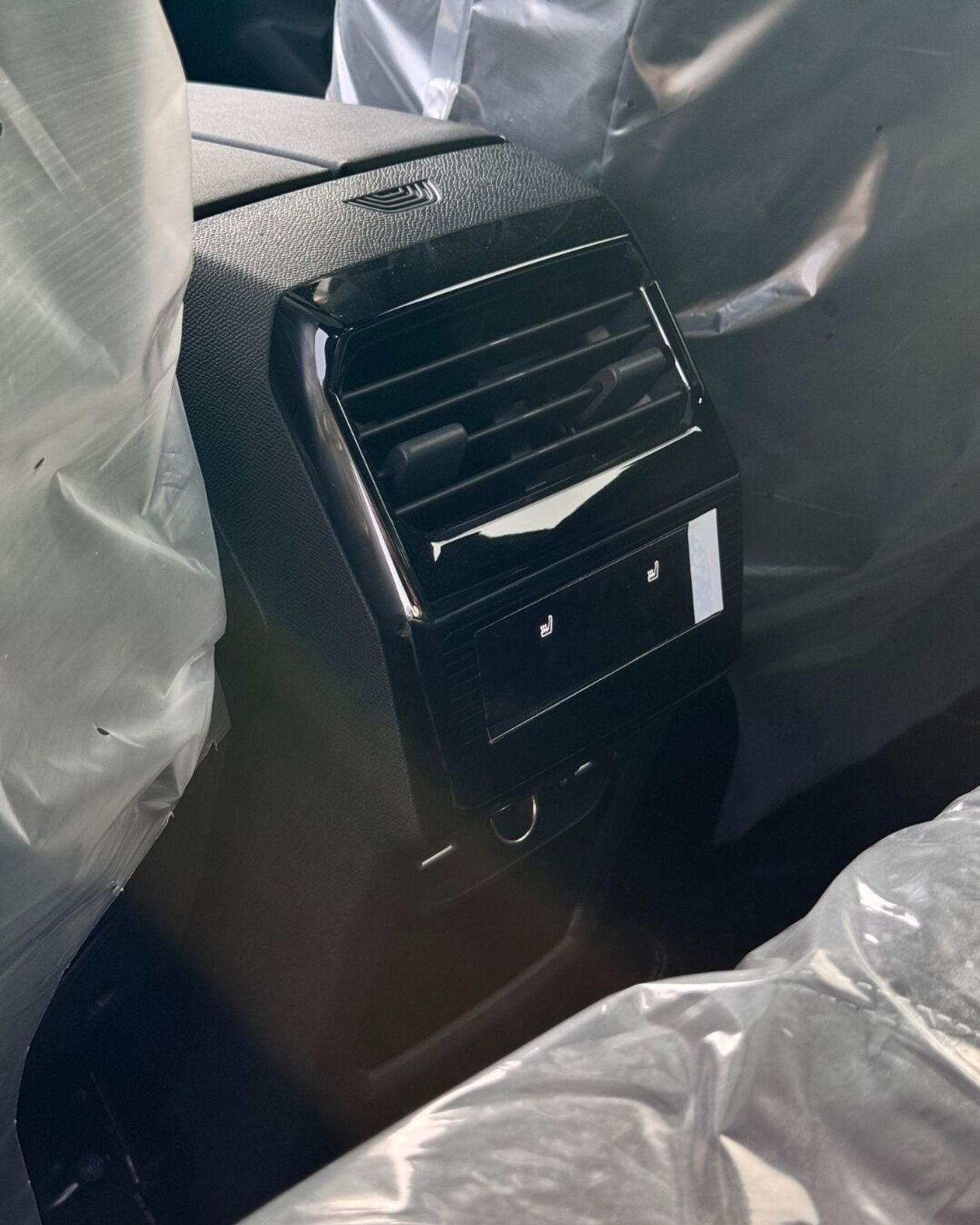 Peugeot 3008 NEW PEUGEOT 3008 GT - 1.6T - (2025 MODEL) GCC specs
