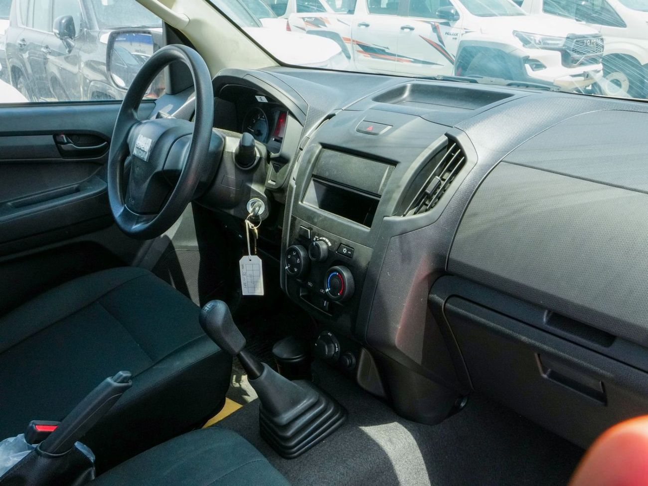 Isuzu D-MAX 2025 ISUZU STD SC 4X4 DIESEL BRAND NEW 0KM