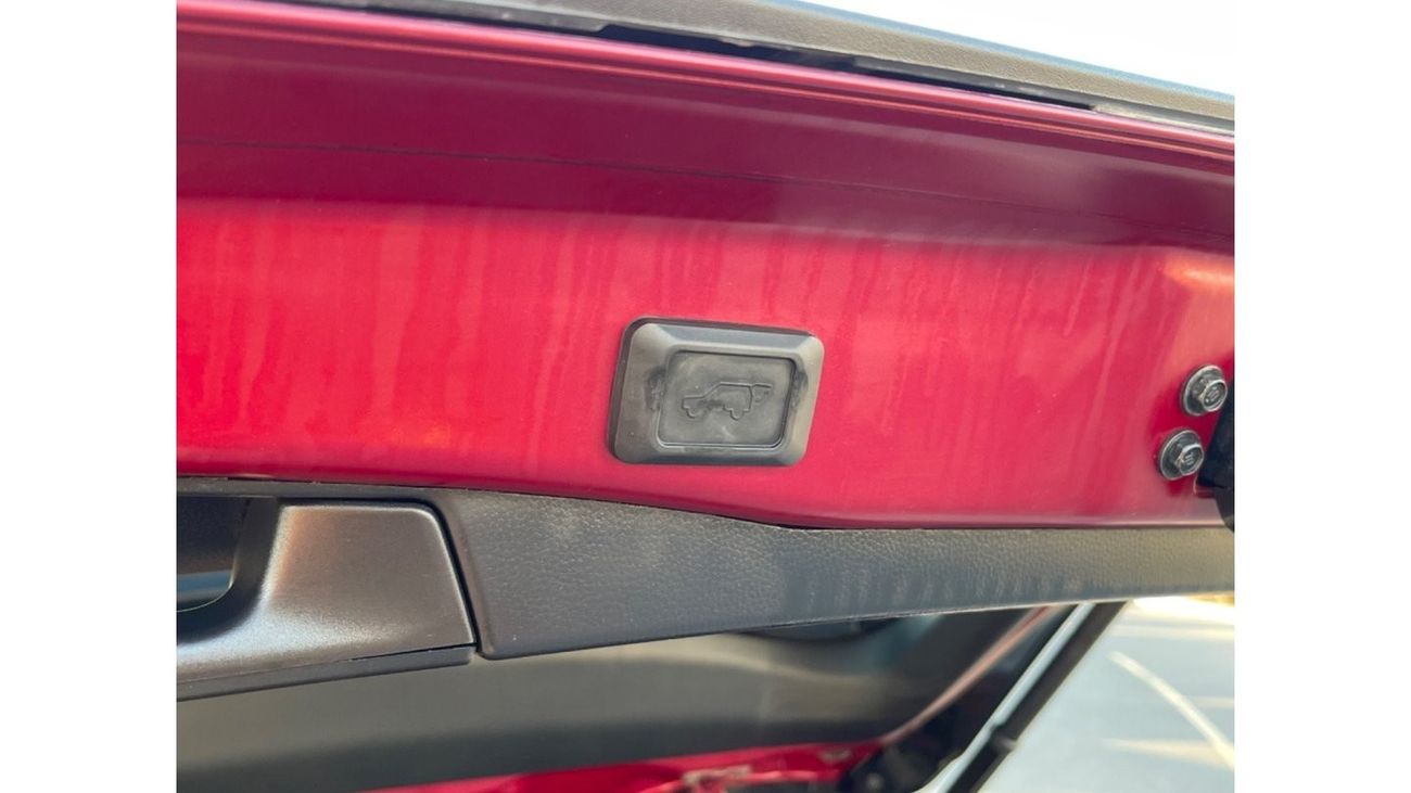 Toyota RAV4 2021 TOYOTA RAV4 XLE HYBRID 4x4 FULL OPTIONS IMPORTED FROM USA