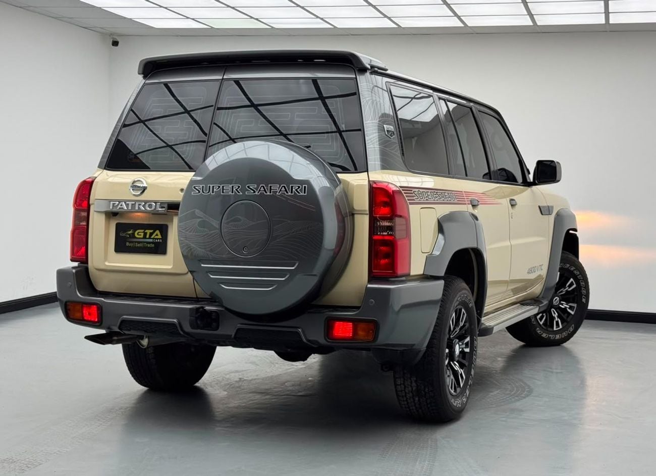 Nissan Patrol 2024 Nissan Patrol Super Safari 4800 VTC, 24/06/2029 Nissan Warranty, Nissan Service History, GCC