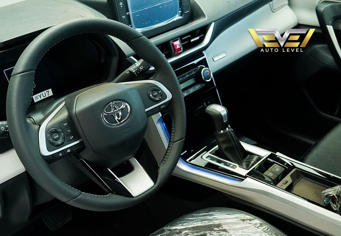 Toyota Veloz Toyota Veloz 2024 - Al Futtaim Warranty for 3 years or 100,000KM