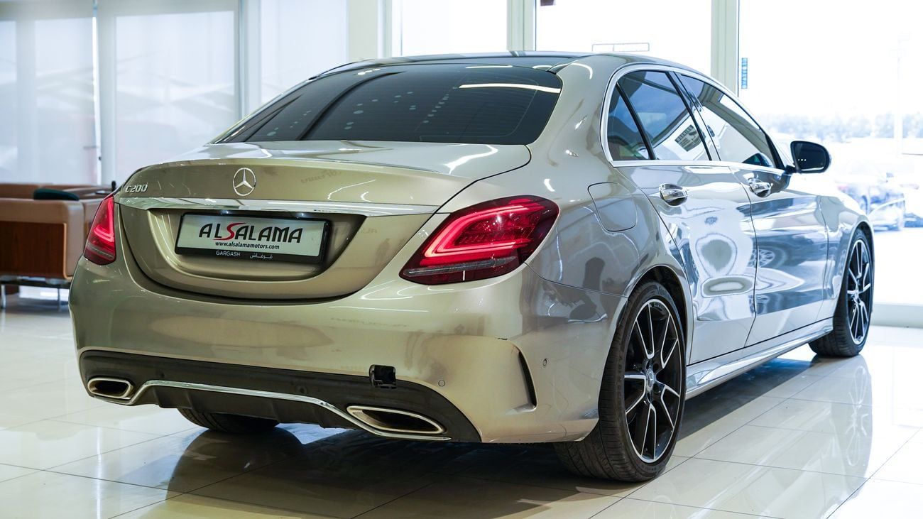 مرسيدس بنز C 200 خليجي