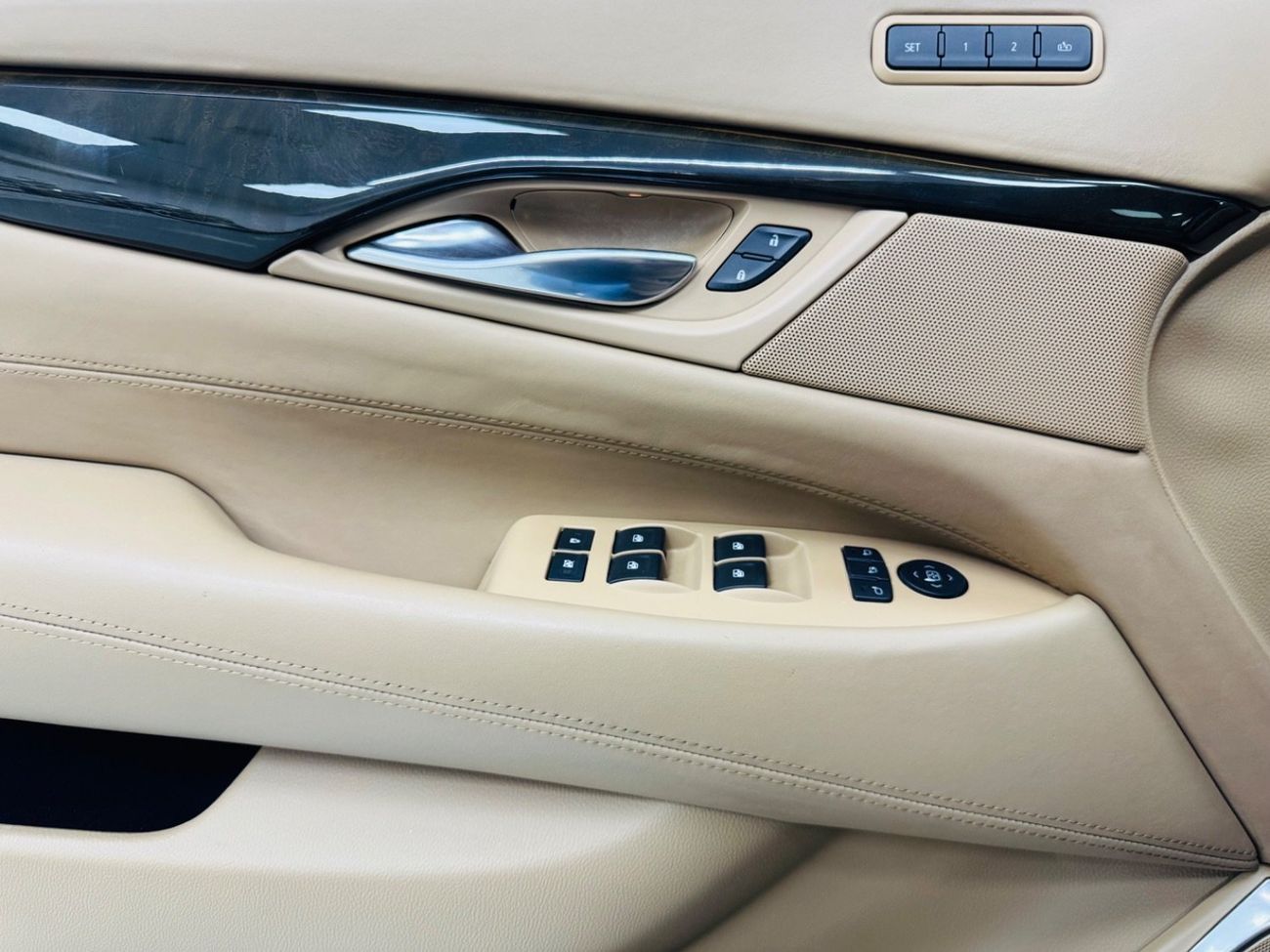 Cadillac Escalade L Platinum 6.2L