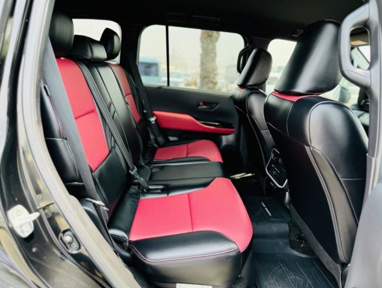 تويوتا لاند كروزر LC300 diesel RHD