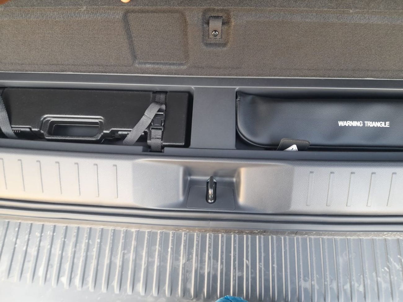 Lexus LX 600 RHD Signature 3.5L