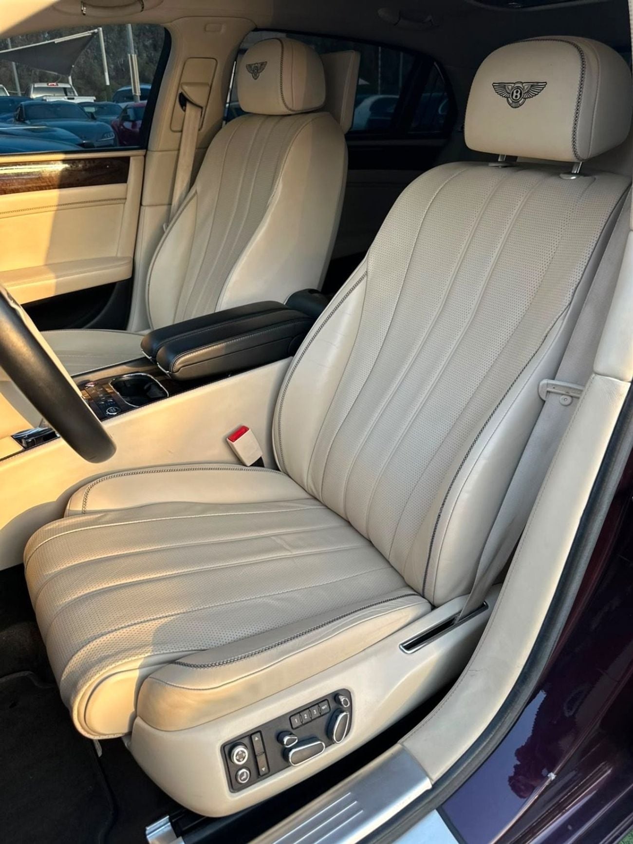 بنتلي فلاينج سبور V8