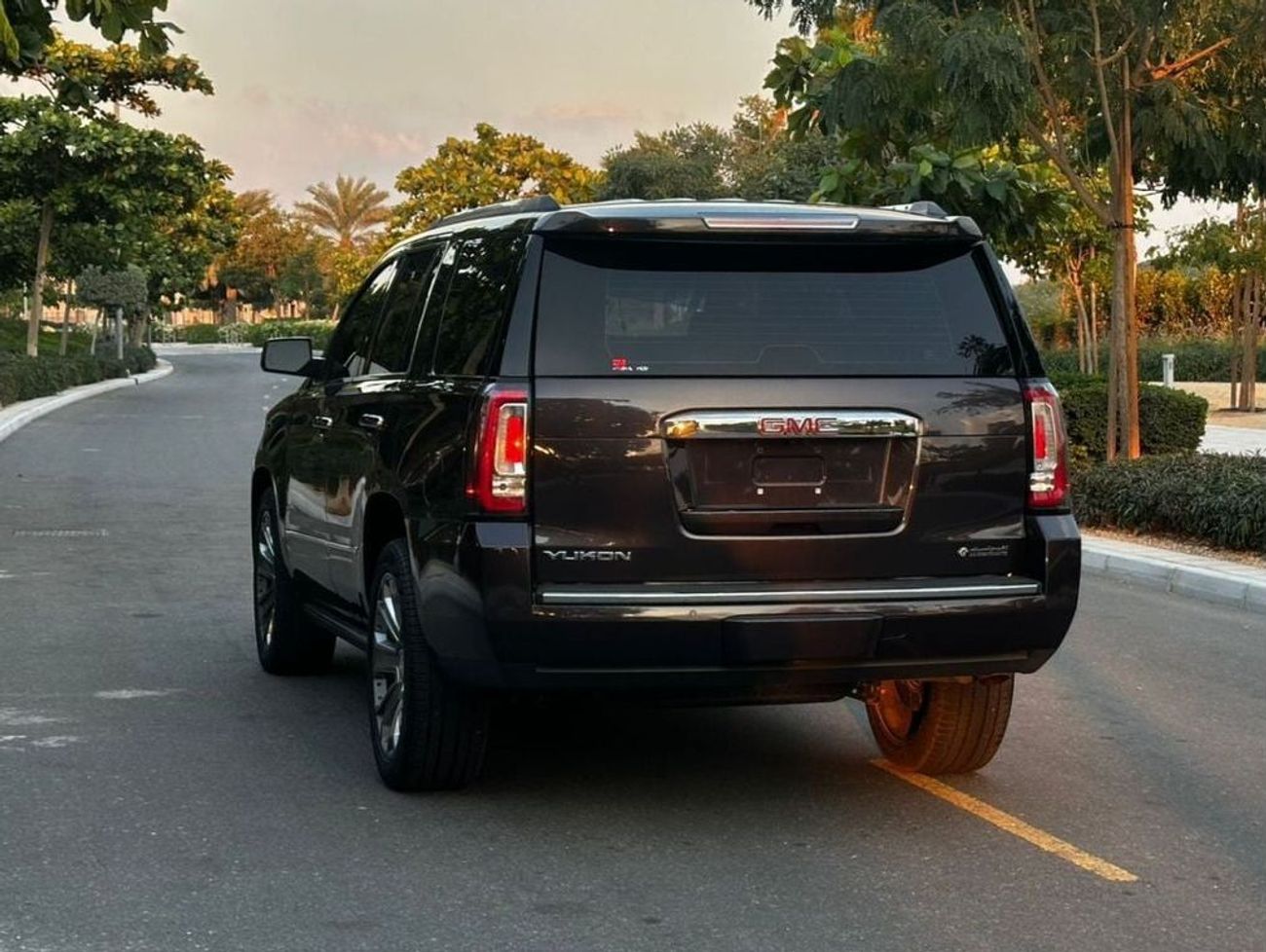 جي أم سي يوكون Denali 6.2L (8 Seater)