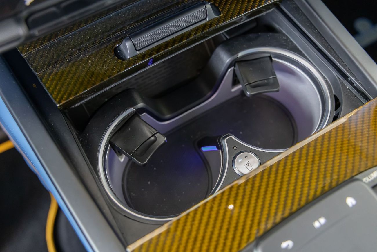 Mercedes-Benz G 63 AMG 4MATIC SUV BRABUS Kit 800 | Carbon Fiber Interior  Seats | Star Light Roof | Prefect Condition 2025