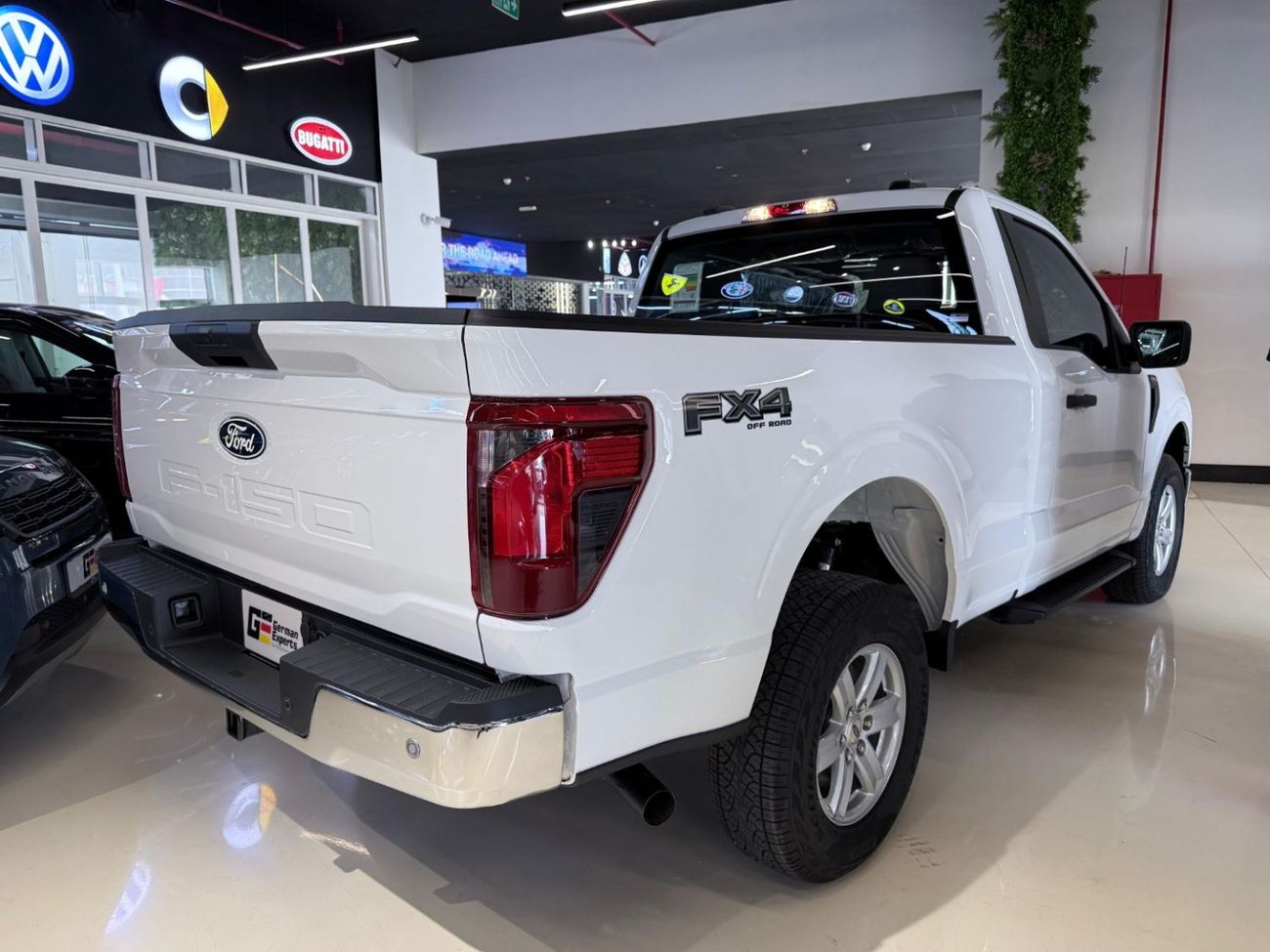 فورد F 150 XLT 5.0L Single Cab Utility (3 Seater) 2024 F150 FX4 One Cabin - 5 years warranty -5 years service c