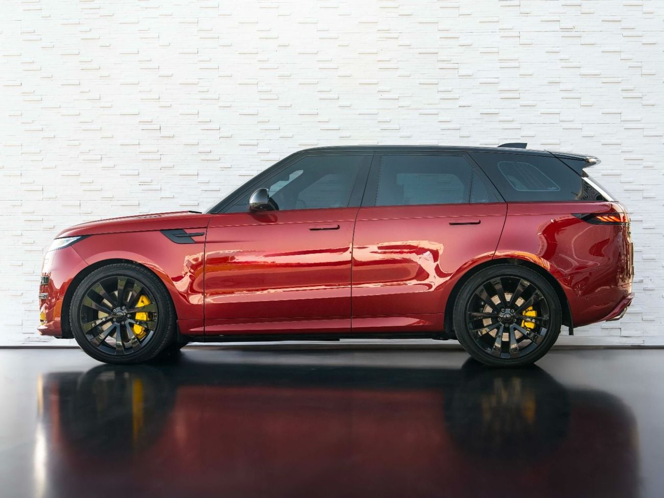 Land Rover Range Rover Sport First Edition P400