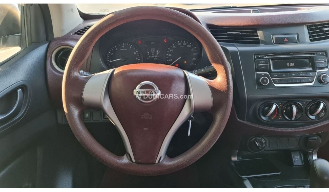 Nissan Navara Std SE 4x4 2017  Automatic GCC Perfect Condition