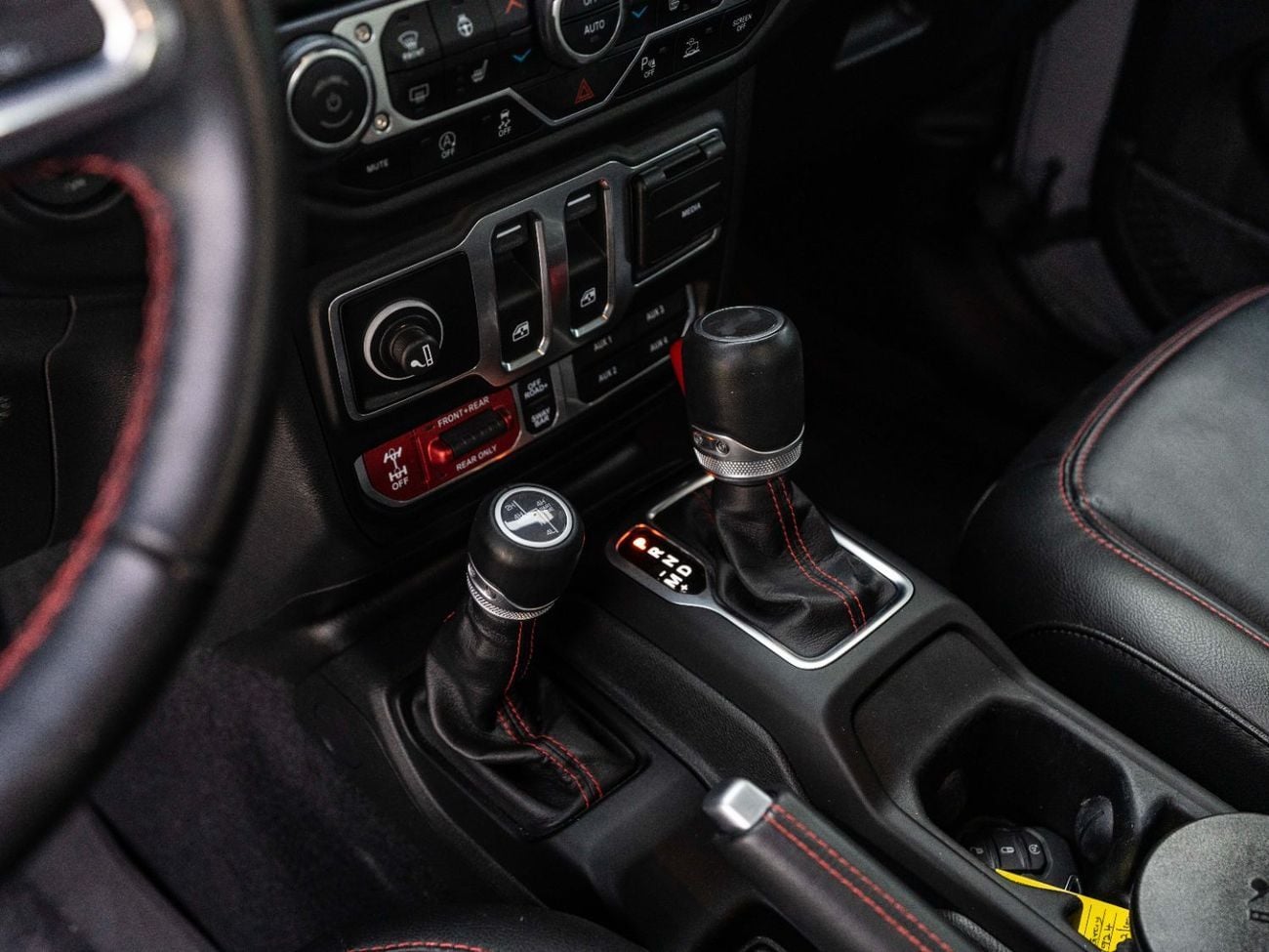 Jeep Wrangler Rubicon 3.6L A/T (5 Seater)
