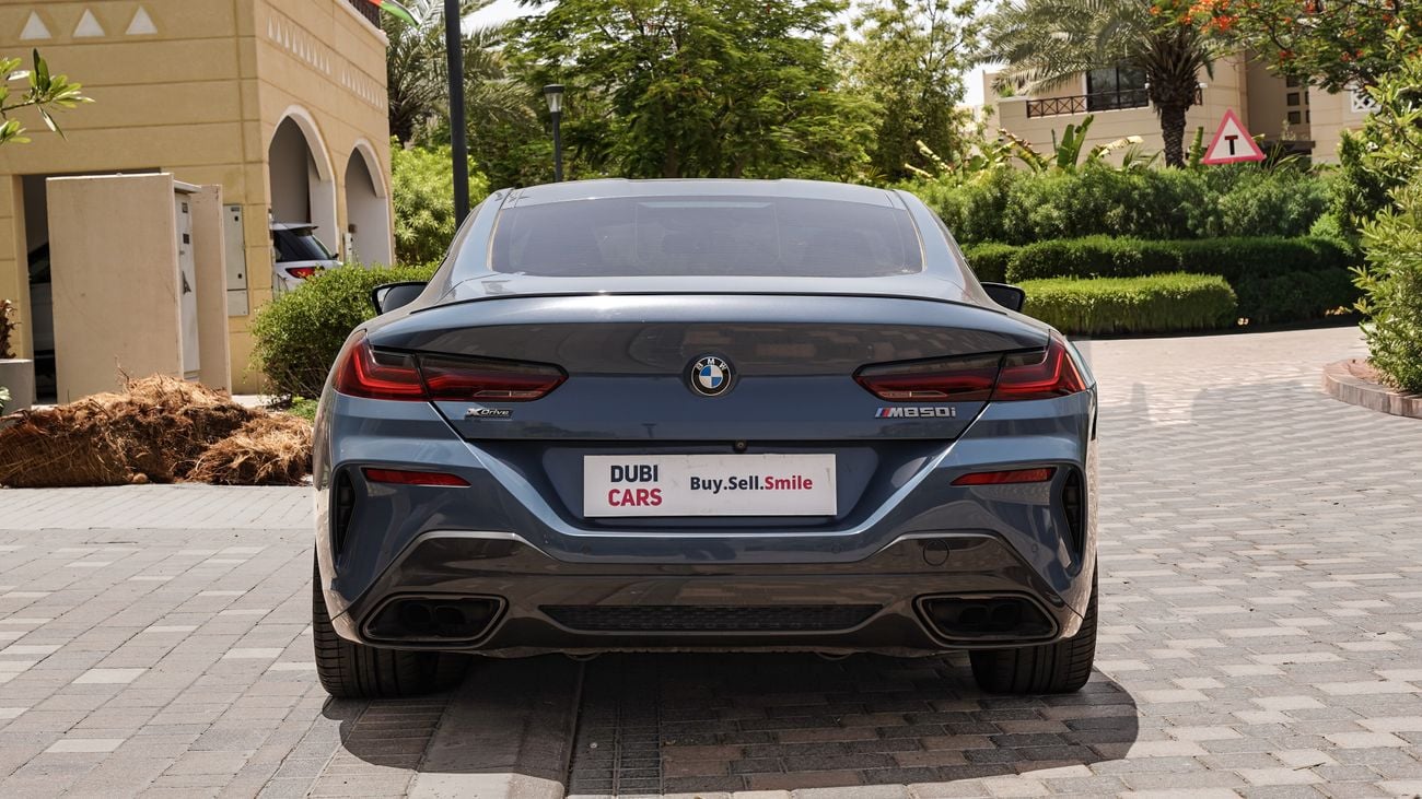 بي أم دبليو M850i