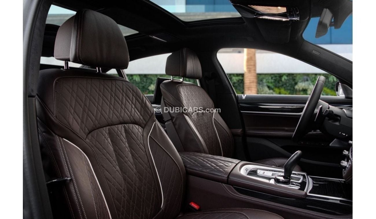 بي أم دبليو 750Li M سبورت M سبورت 50i M - Kit | 4,504 P.M  | 0% Downpayment | Fantastic Condition!