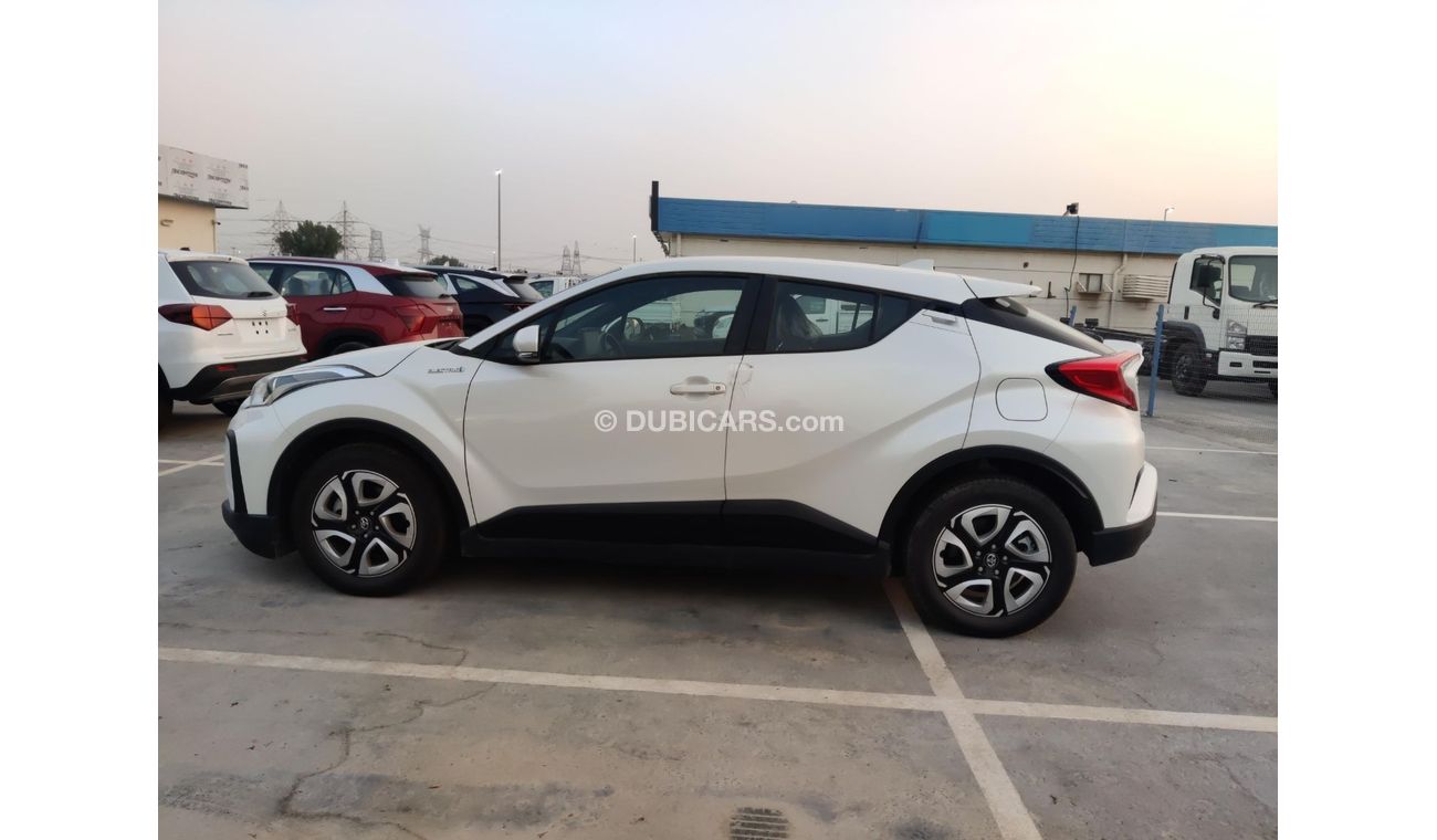 تويوتا CHR CHR Electric Vehicle Basic