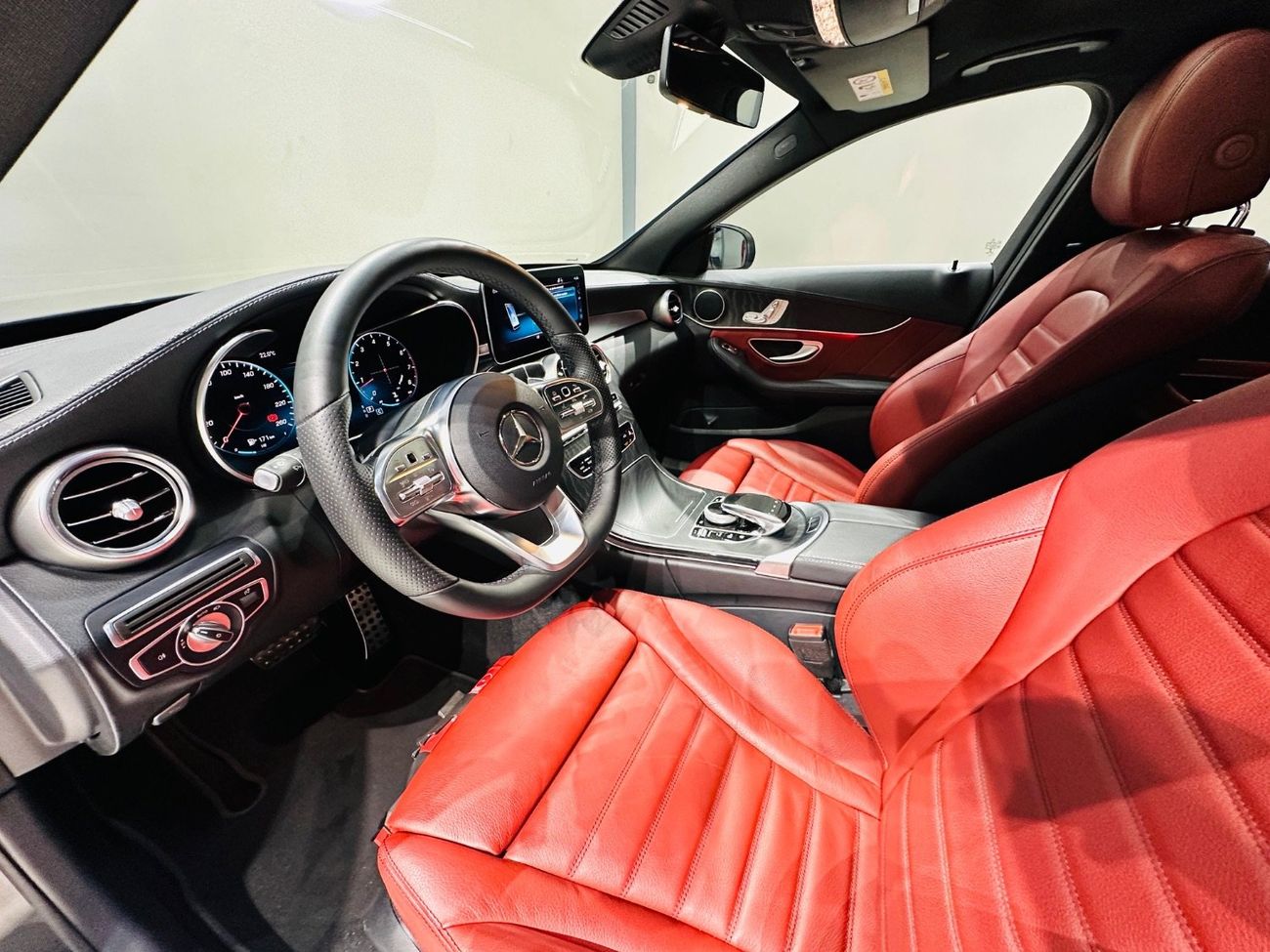 Mercedes-Benz C 200 FULL OPTION