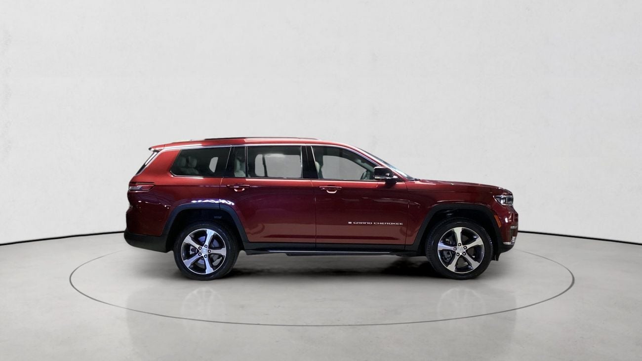 جيب شيروكي Limited Plus | شامل الضمان | 0 ﺪﻔﻋﺓ ﺃﻮﻟﻯ