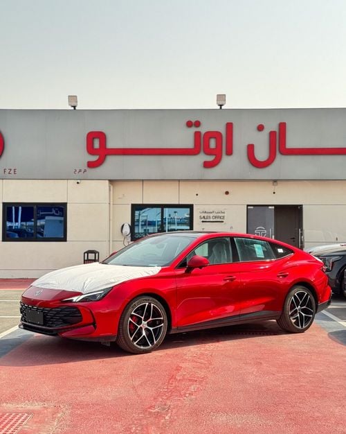 أم جي 7 - *MG 7 *1.5 TURBO* *2025   :*  - - *أهم المواصفات* : | - كراسي جلد سبور و كهربااء  - عدادات ديجيتل 