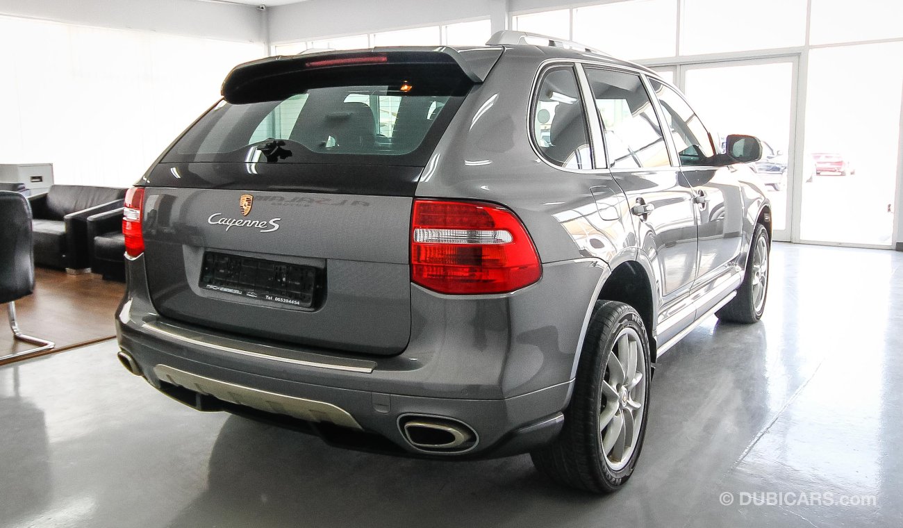 Porsche Cayenne S