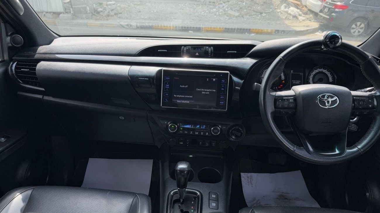 Toyota Hilux Toyota hilux 2019 diesel 2.8 RHD full options