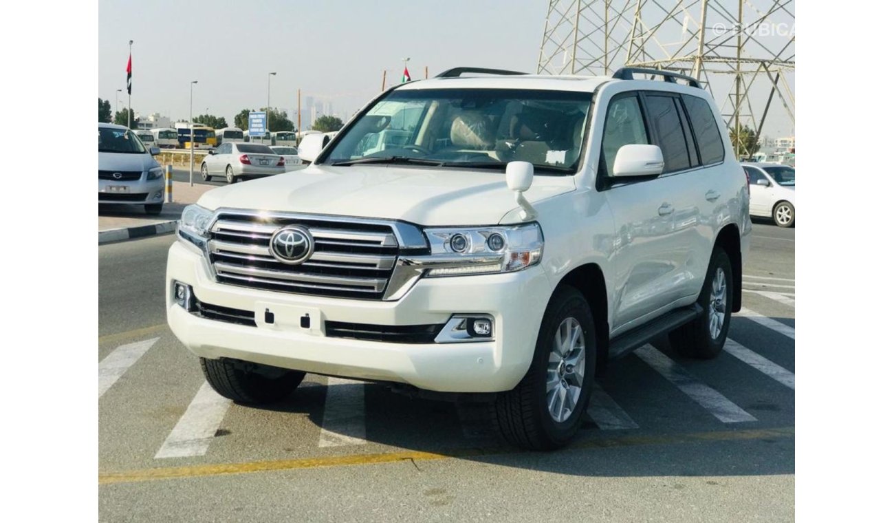 تويوتا لاند كروزر Toyota Land cruiser Brand New Petrol Engine Model 2020 White