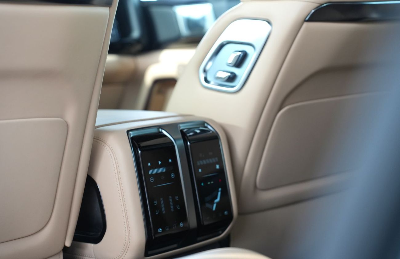 بي واي دي ليوبارد 8 Smart and Brave Flagship Edition (6 Seats) 2025 Chinese Specification  EXPORT ONLY