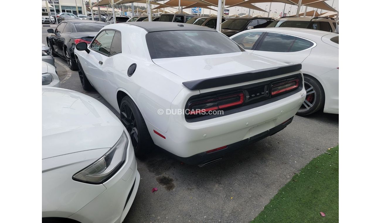 Dodge Challenger R/T Shaker