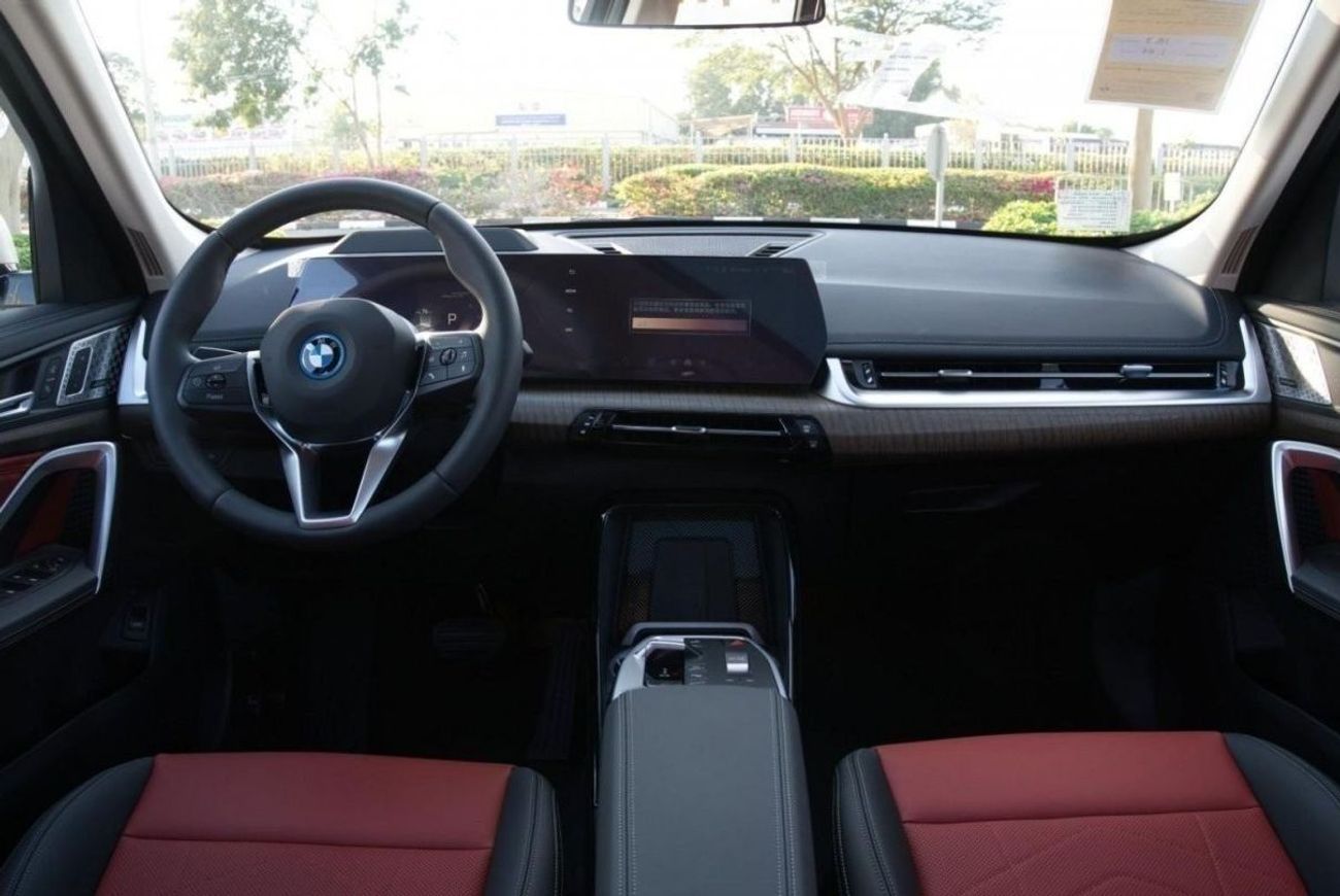 BMW iX 2025 | BMW | IX1 | XDRIVE 30LX | DESIGN PACKAGE