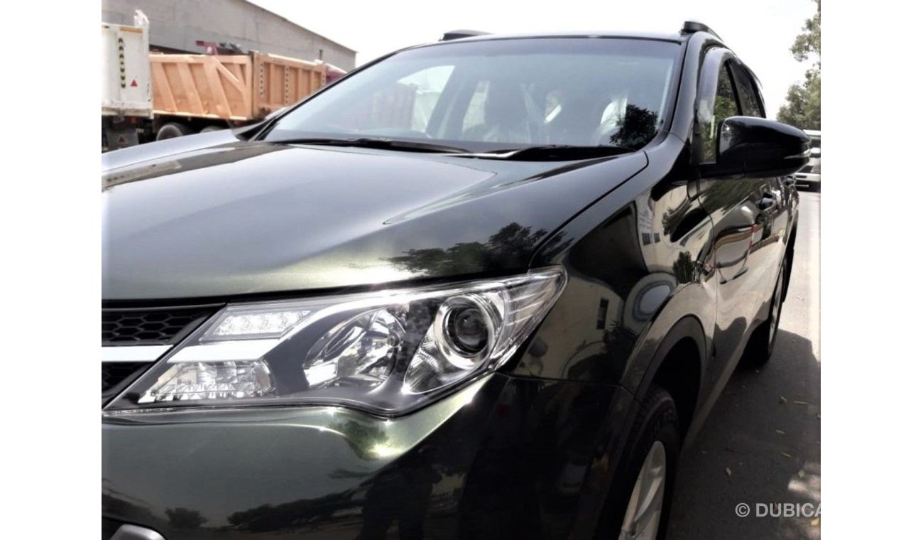 تويوتا راف ٤ Rav 4 RIGHT HAND DRIVE (Stock no PM 681 )