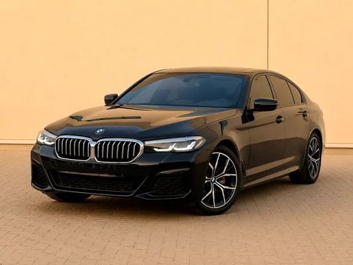 بي أم دبليو 520i 520i M Sport | GCC Specs | Low Mileage