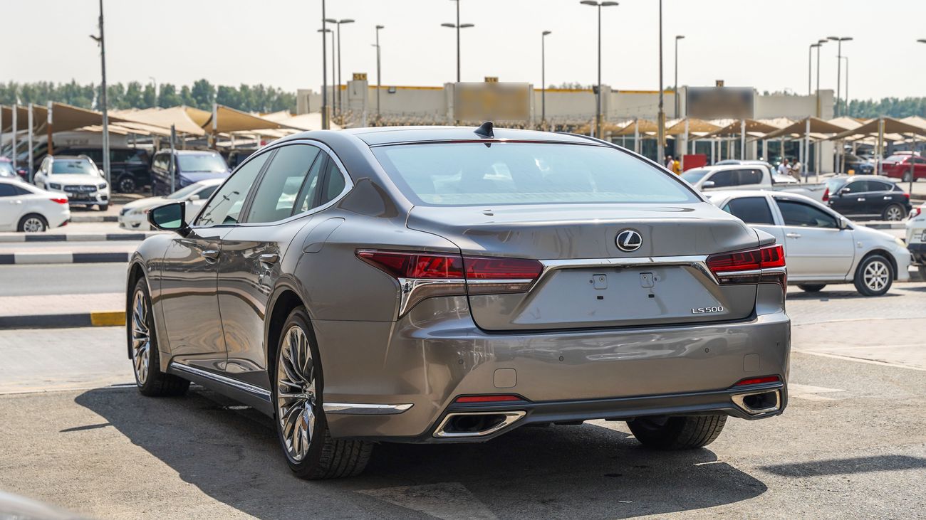 Lexus LS500