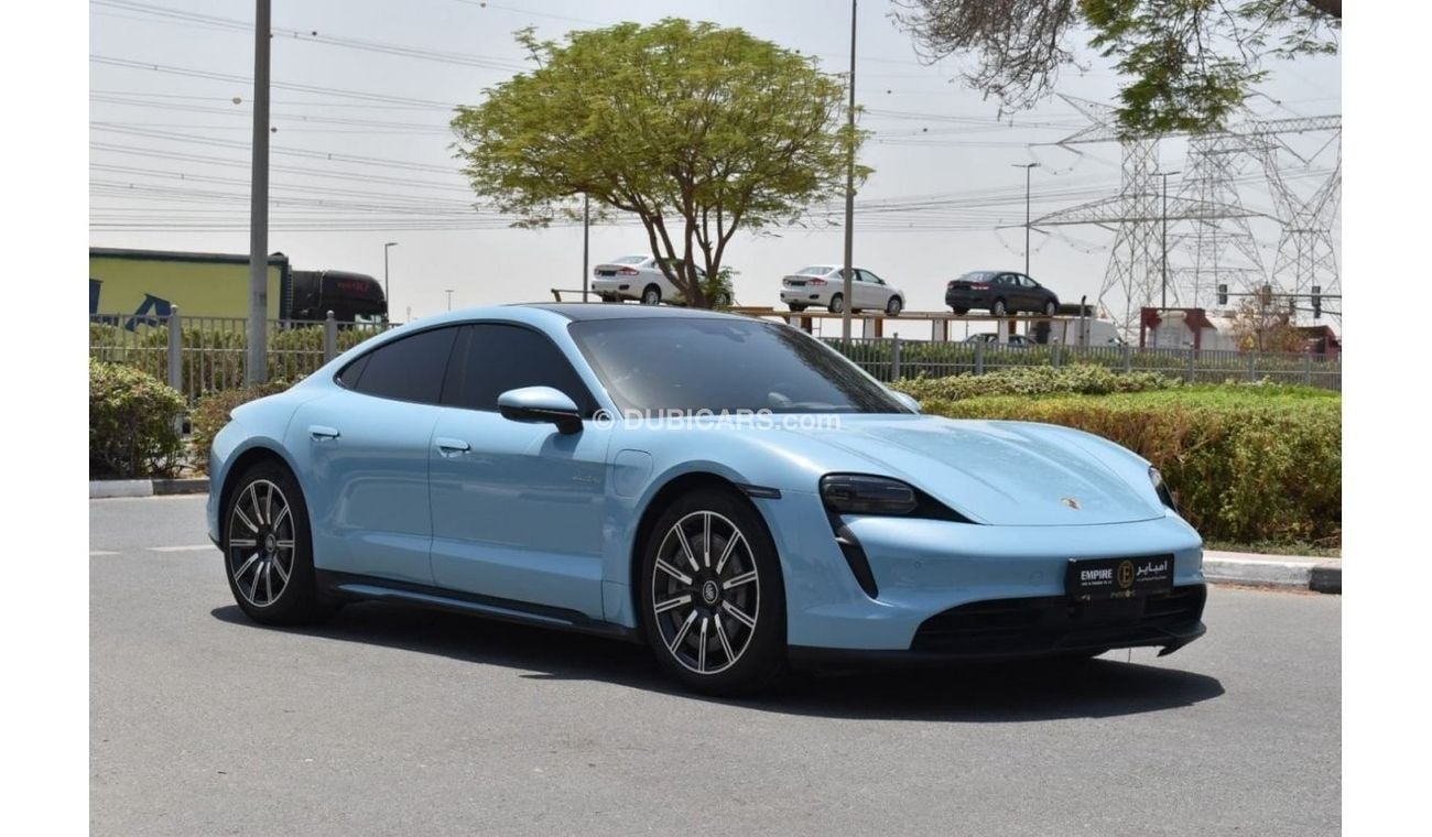 Porsche Taycan 4S Base