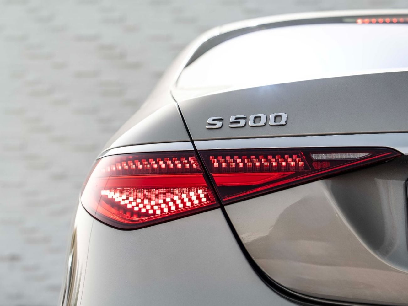 مرسيدس بنز S 500 4MATIC L