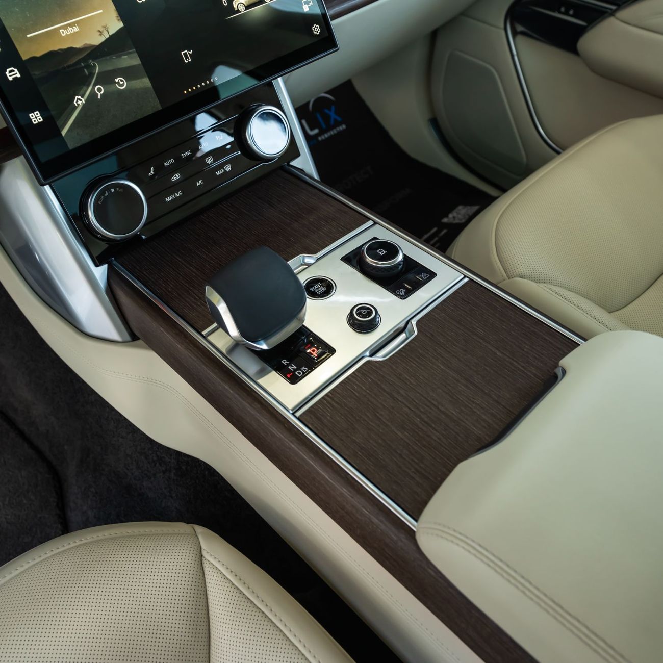 Land Rover Range Rover HSE P530 4.4L