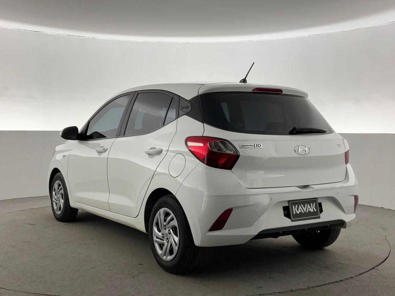 Toyota Camry SE+ | Guaranteed Warranty | 0 Down Payment