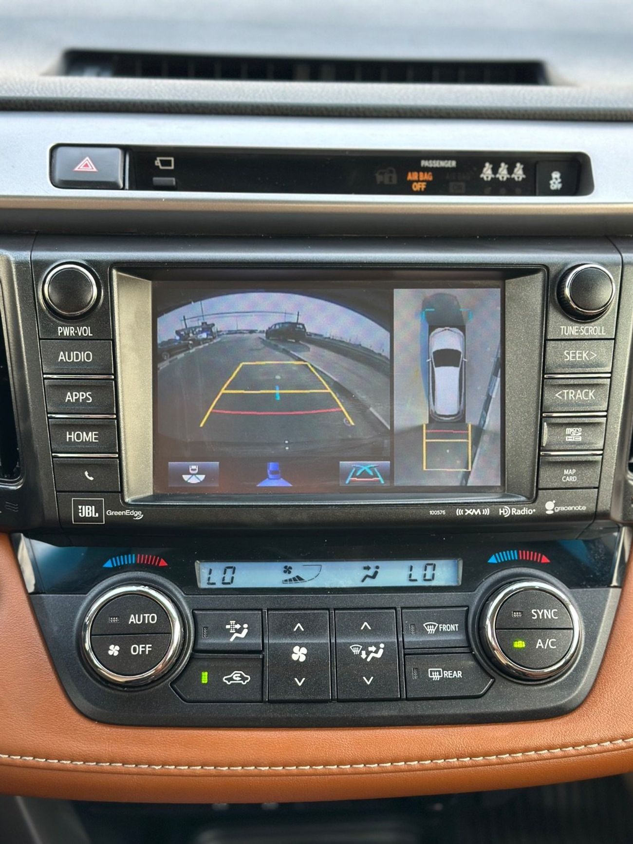 تويوتا راف ٤ LTD 2.5L