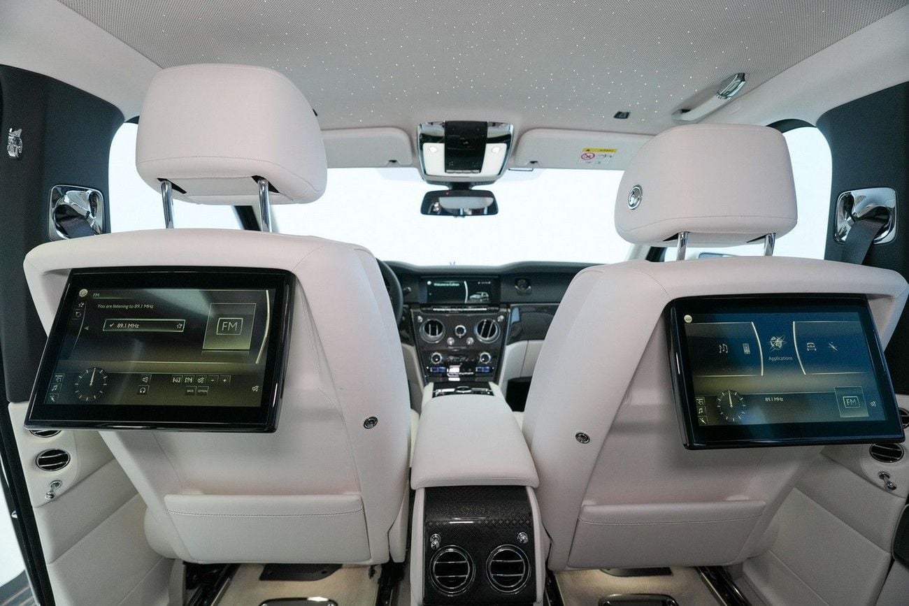 Rolls Royce Cullinan BLACK BADGE