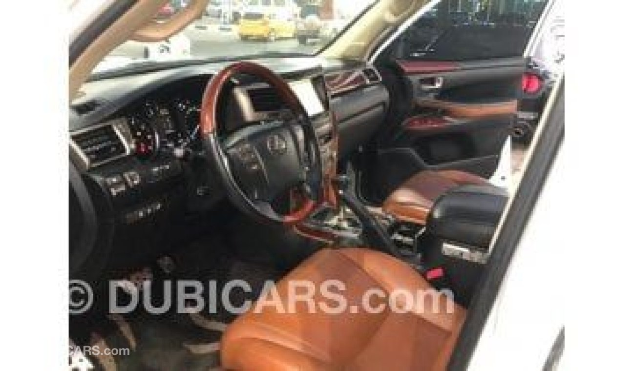 Lexus LX570 LX 570 لكزس LX570 _ موديل 2015 محول 2018