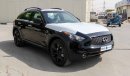 Infiniti QX70 S