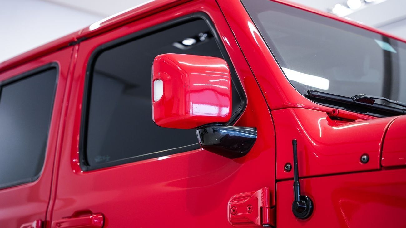Jeep Wrangler Unlimited SAHARA BRUTH