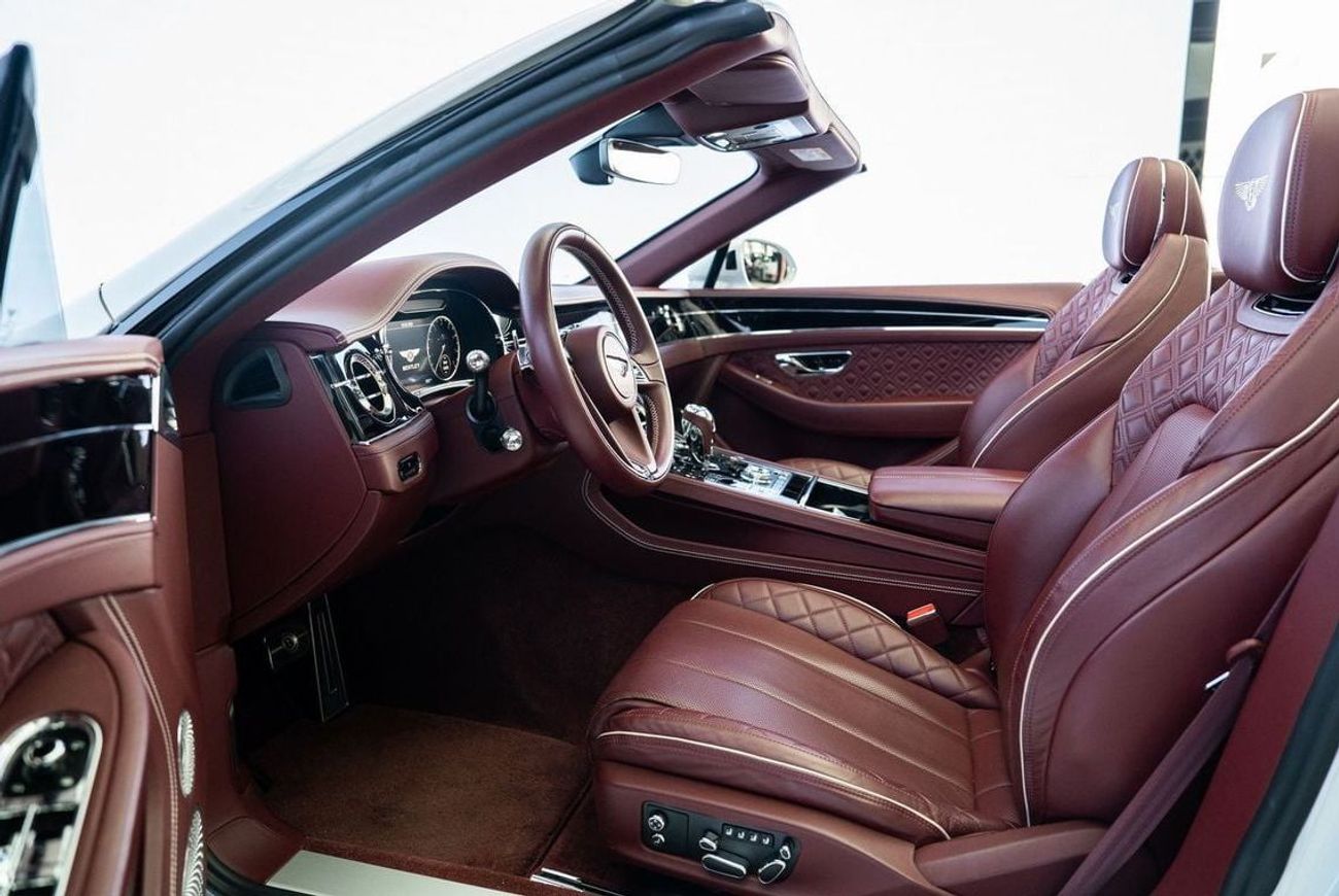 Bentley Continental GTC Bentley GTC W12 Black Edition